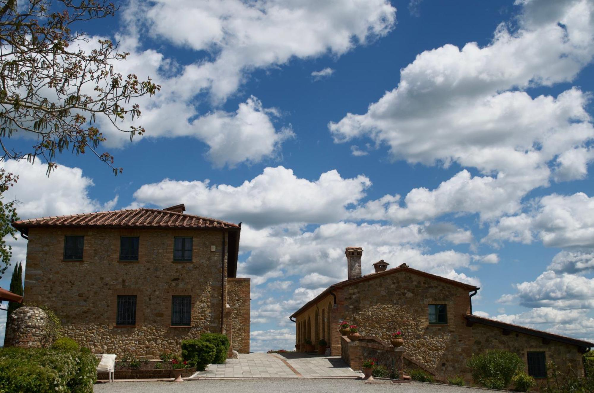 Villa Il Castagno Wine & Resort Σιένα Εξωτερικό φωτογραφία