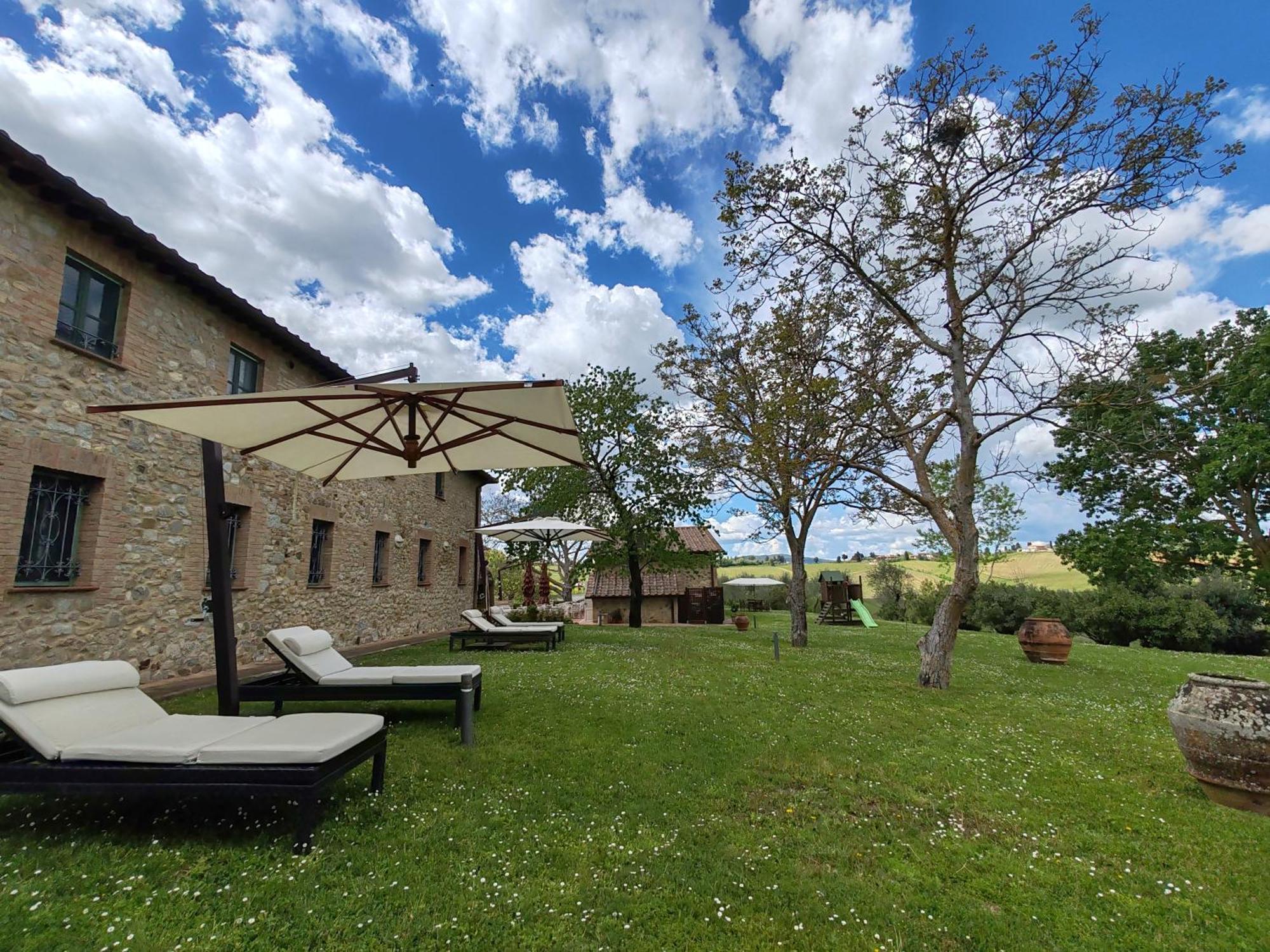Villa Il Castagno Wine & Resort Σιένα Εξωτερικό φωτογραφία